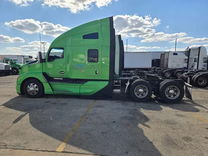 2023 Kenworth T680