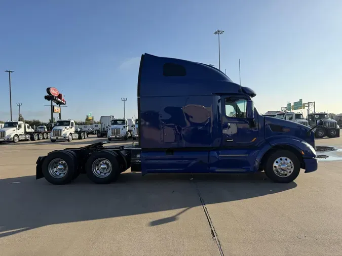 2022 Peterbilt 579