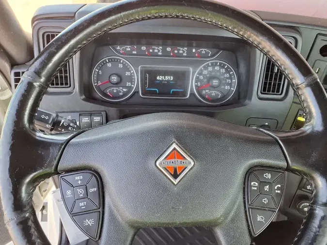 2020 NAVISTAR INTERNATIONAL RH613 DAYCAB S/A