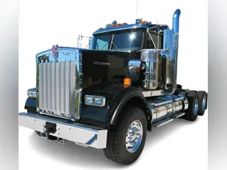 2025 Kenworth W900B