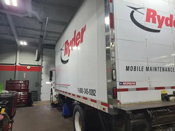 2014 FREIGHTLINER/MERCEDES M2 106