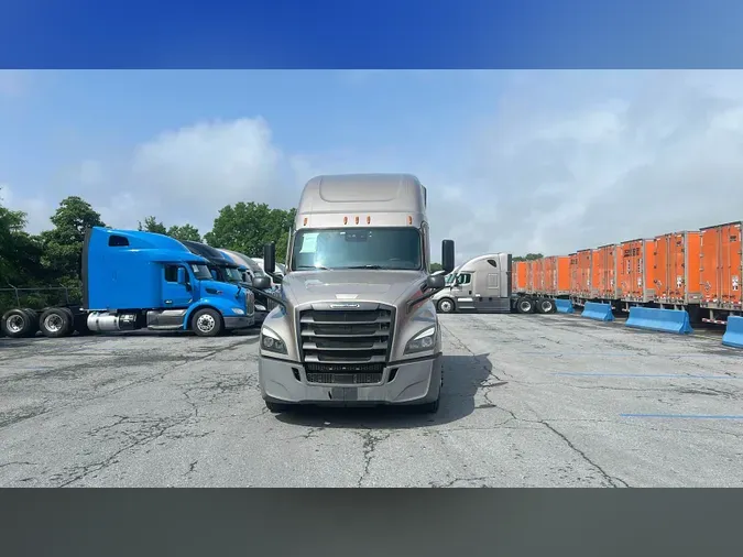 2023 Freightliner Cascadia