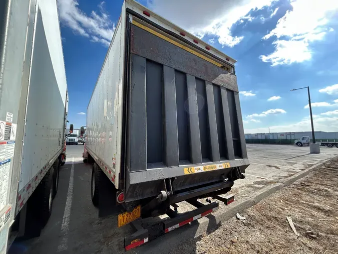 2019 FREIGHTLINER/MERCEDES M2 106