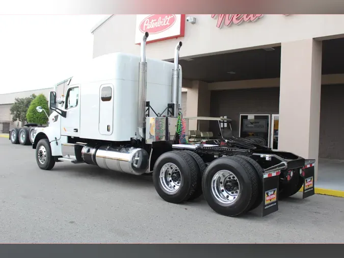 2021 Peterbilt 567
