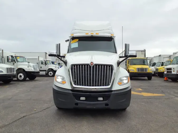 2019 NAVISTAR INTERNATIONAL LT625 SLPR CAB