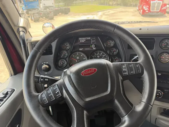2020 Peterbilt 579f4e4e326488a6dbb072e3791aaaef6b8