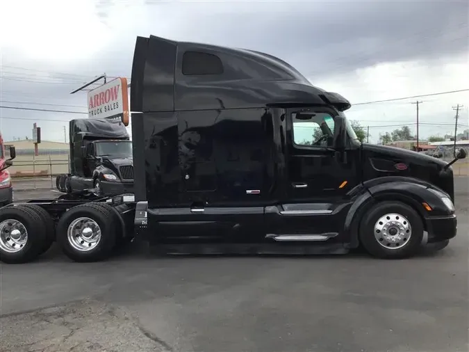 2021 PETERBILT 579