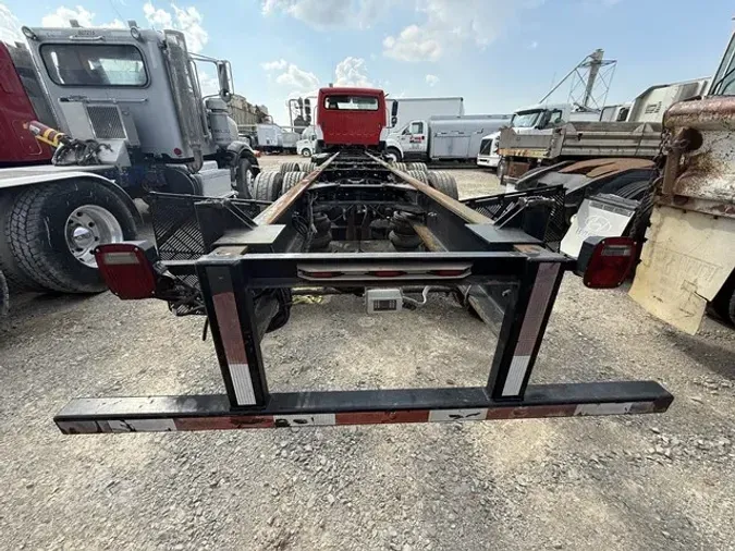 2011 FREIGHTLINER BUSINESS CLASS M2 112