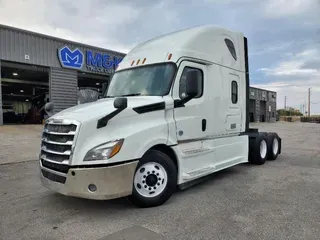 2019 FREIGHTLINER Cascadia 126