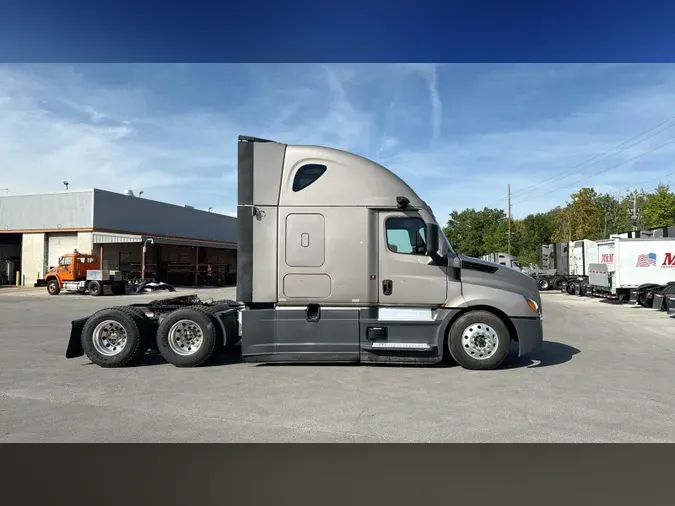 2025 Freightliner Cascadia 126f4ef823c03fddf165037d0eaa5094508