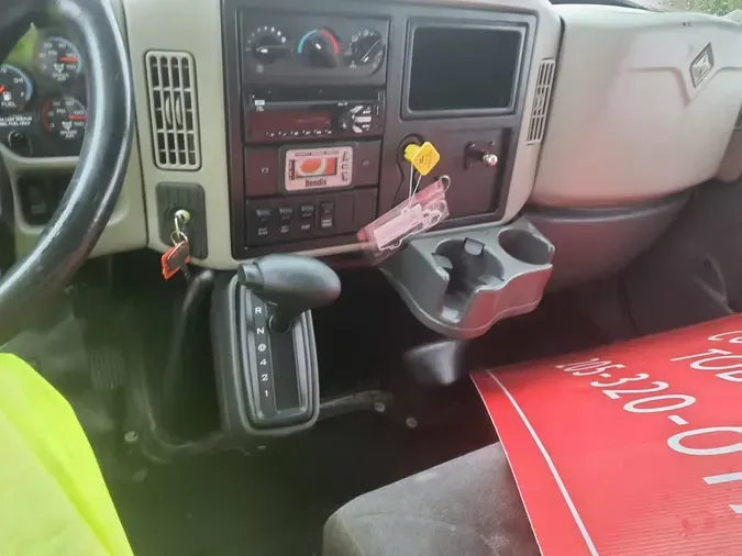 2018 NAVISTAR INTERNATIONAL 4300