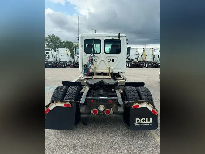 2019 FREIGHTLINER/MERCEDES CASCADIA 125