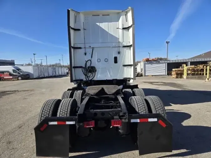 2023 International LT625f4f5042a7b687f187de4067ecb30e44b