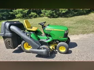 2006 John Deere X740