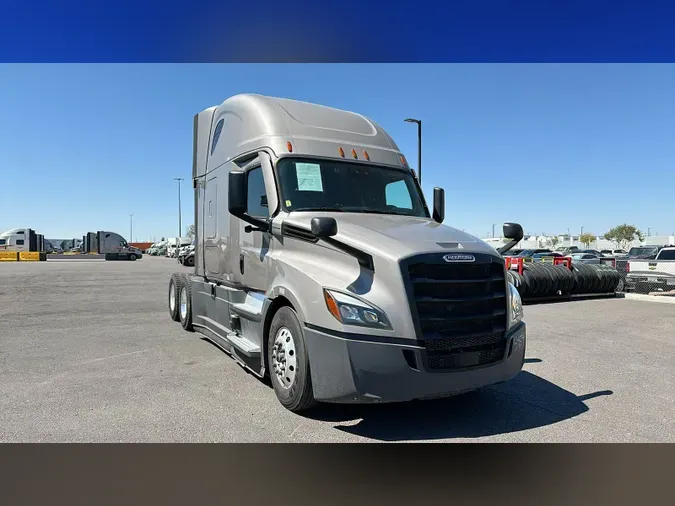 2023 Freightliner Otherf4f88aa0e3d76342ae780658f60ad384