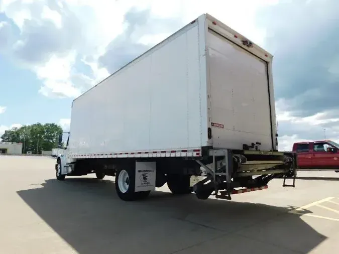 2019 Freightliner M2 106