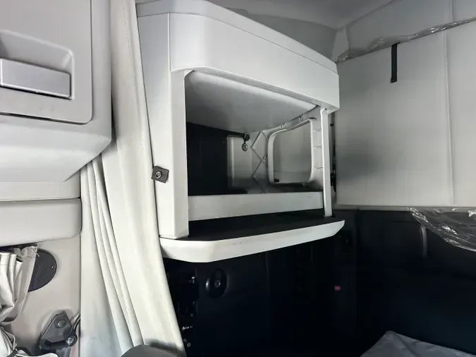 2022 Kenworth T680f5020cf118ee5ea3a13794bb1f3ee874