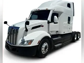 2022 Peterbilt 579