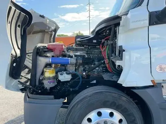 2020 Freightliner Cascadia