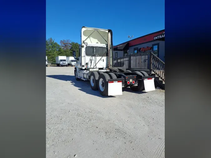 2020 FREIGHTLINER/MERCEDES CASCADIA 125