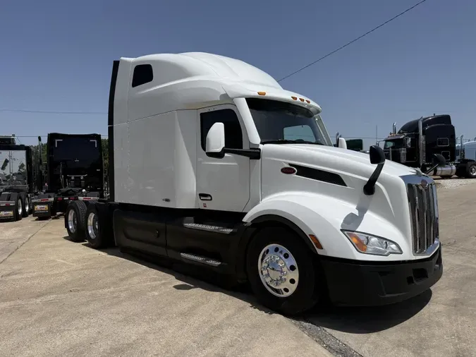 2022 Peterbilt 579f50f8647b6869422fb5c349ec816e3a1