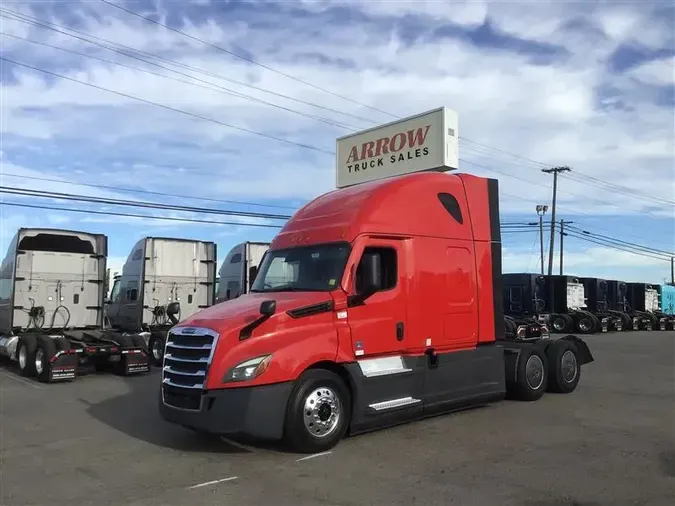 2023 FREIGHTLINER CA126f50fc2b97dbb9895eb72f61e212ceb55