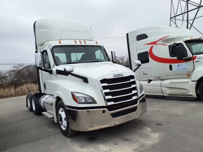 2020 FREIGHTLINER/MERCEDES NEW CASCADIA PX12664