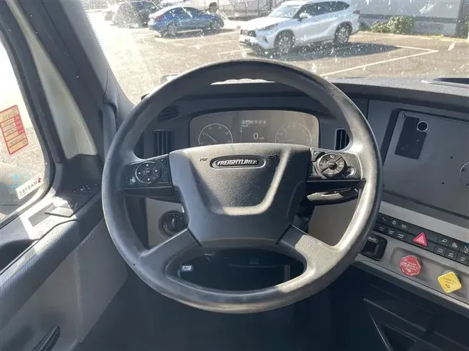 2020 FREIGHTLINER CA126
