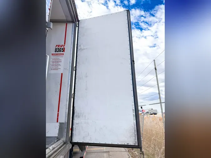 2018 UTILITY VS2RAf51e56e807944c3be0433e4ce17d3371