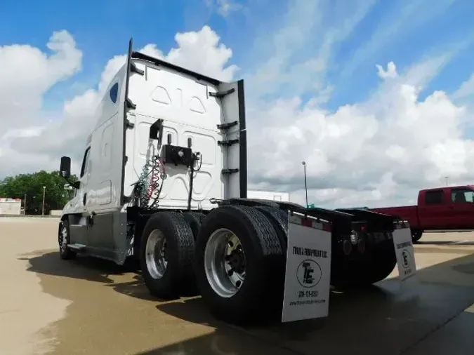 2019 Freightliner Cascadia 125