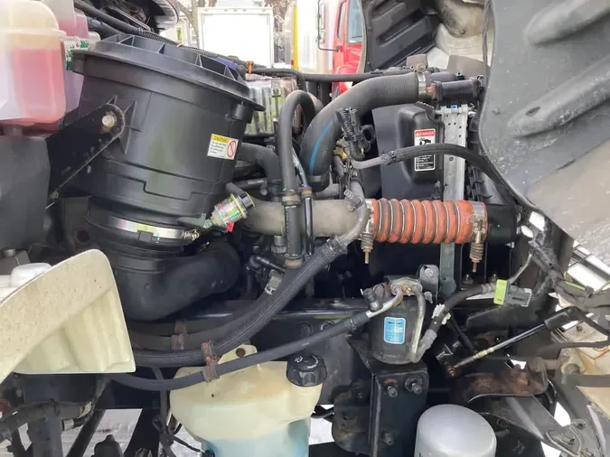 2020 FREIGHTLINER/MERCEDES M2 106