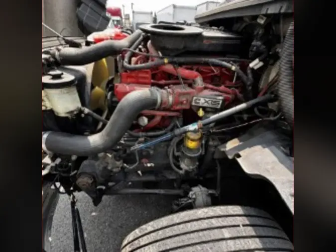 2019 NAVISTAR INTERNATIONAL LT625 SLPR CAB