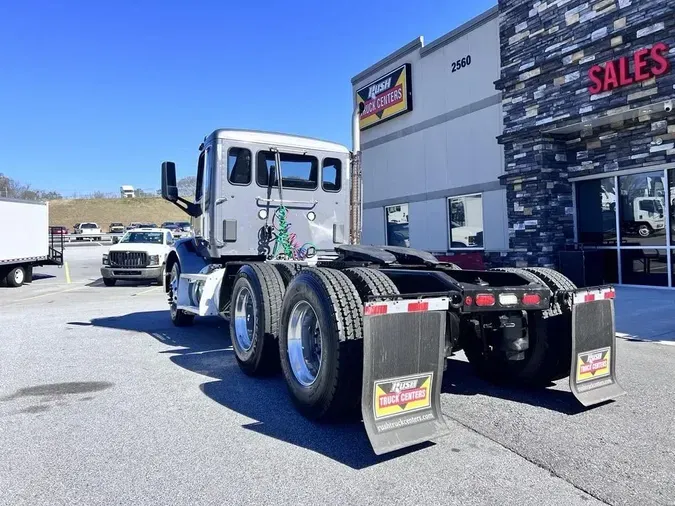 2020 Peterbilt 567