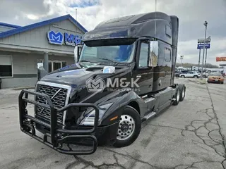 2024 VOLVO VNL64T860