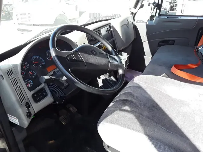 2019 NAVISTAR INTERNATIONAL 4300