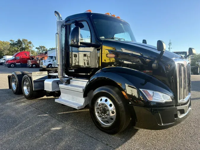 2022 Peterbilt 579