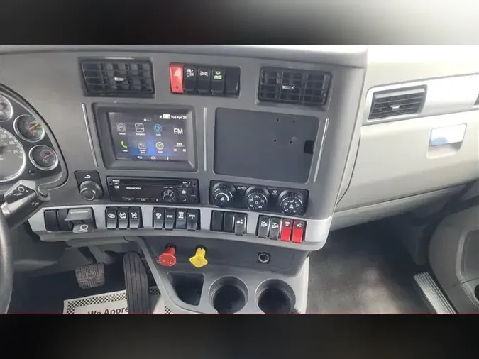 2021 KENWORTH T680