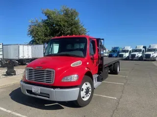2018 FREIGHTLINER/MERCEDES M2 106