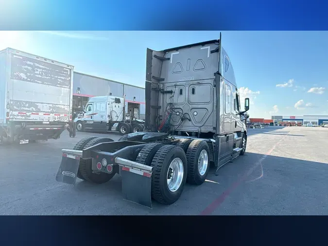 2024 Freightliner Cascadia 126f5347f6e9ccf6829fda664f7eedd2761
