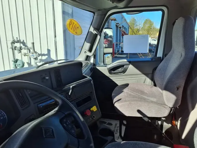 2019 NAVISTAR INTERNATIONAL LT625 DAYCAB T/Af5362b24f9ee83f479e4c0e825f5d02e