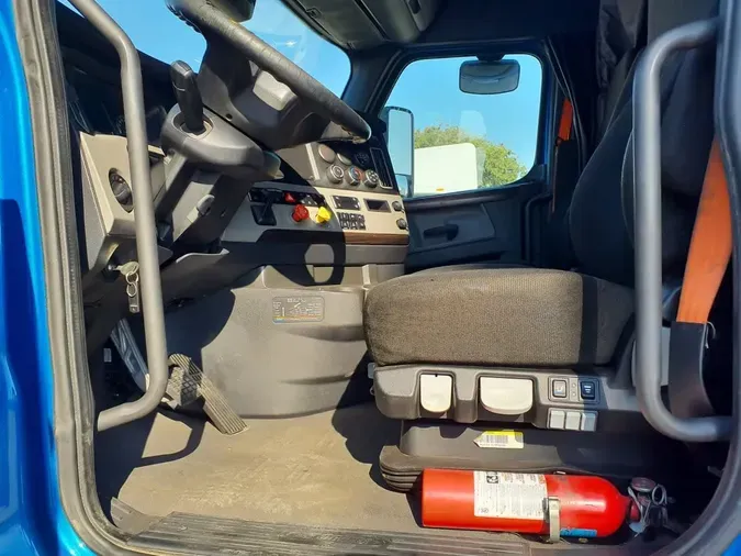 2020 FREIGHTLINER/MERCEDES NEW CASCADIA PX12664f53676434bf07178af8997ed9f149176