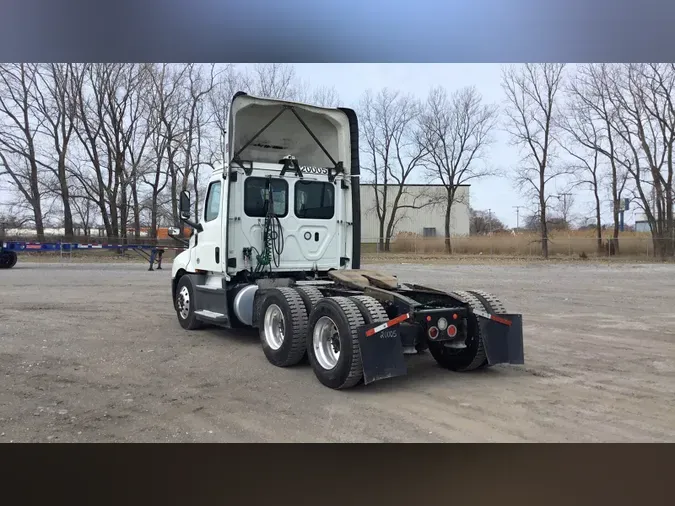 2020 Freightliner Cascadia 126f539de6d23b5ab979bde982b824b16b3