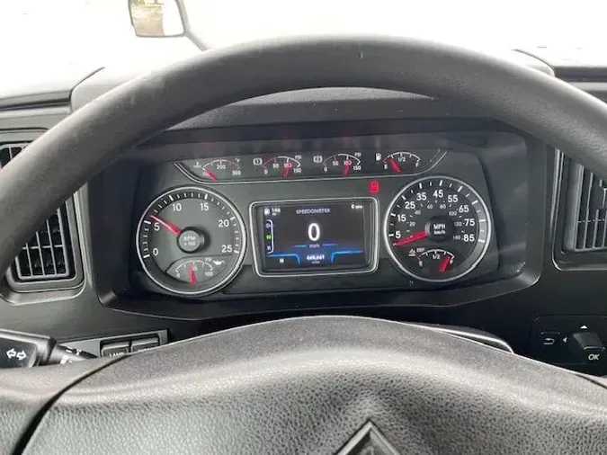 2020 International LT625