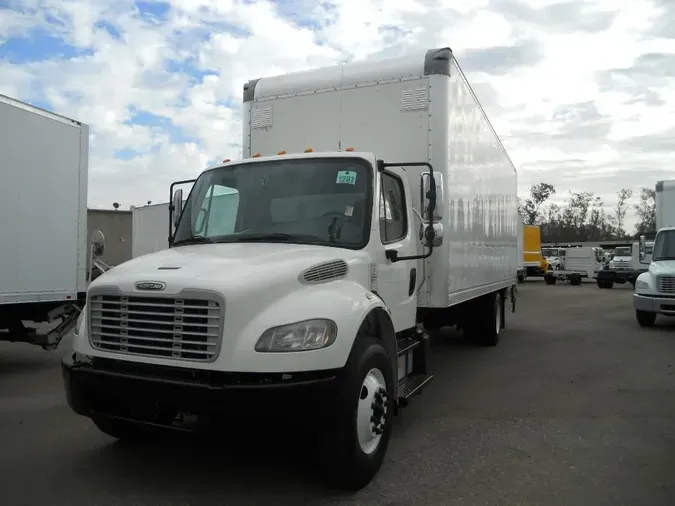 2020 Freightliner Business Class M2 106