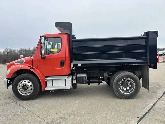 2018 Freightliner M2 106