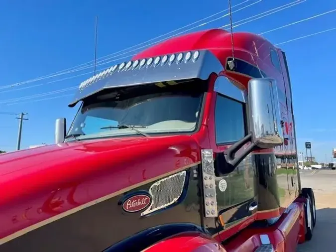2020 Peterbilt 579f54f84b0b41e7161dab9c77ce33ff900