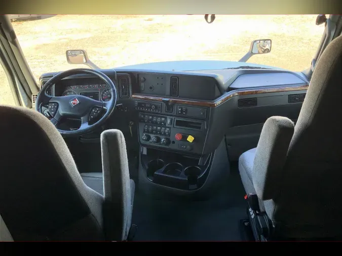 2021 INT LT625 6x4