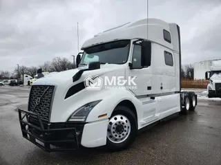 2024 VOLVO VNL64T860