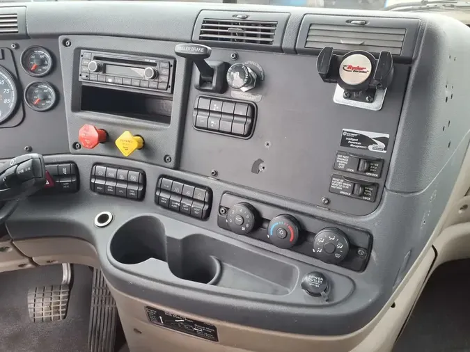 2020 FREIGHTLINER/MERCEDES CASCADIA 125