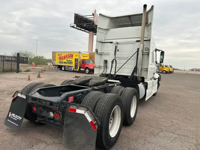 2020 VOLVO VNR64T-640f55c9c1212ba2962d0e92a51641a2107